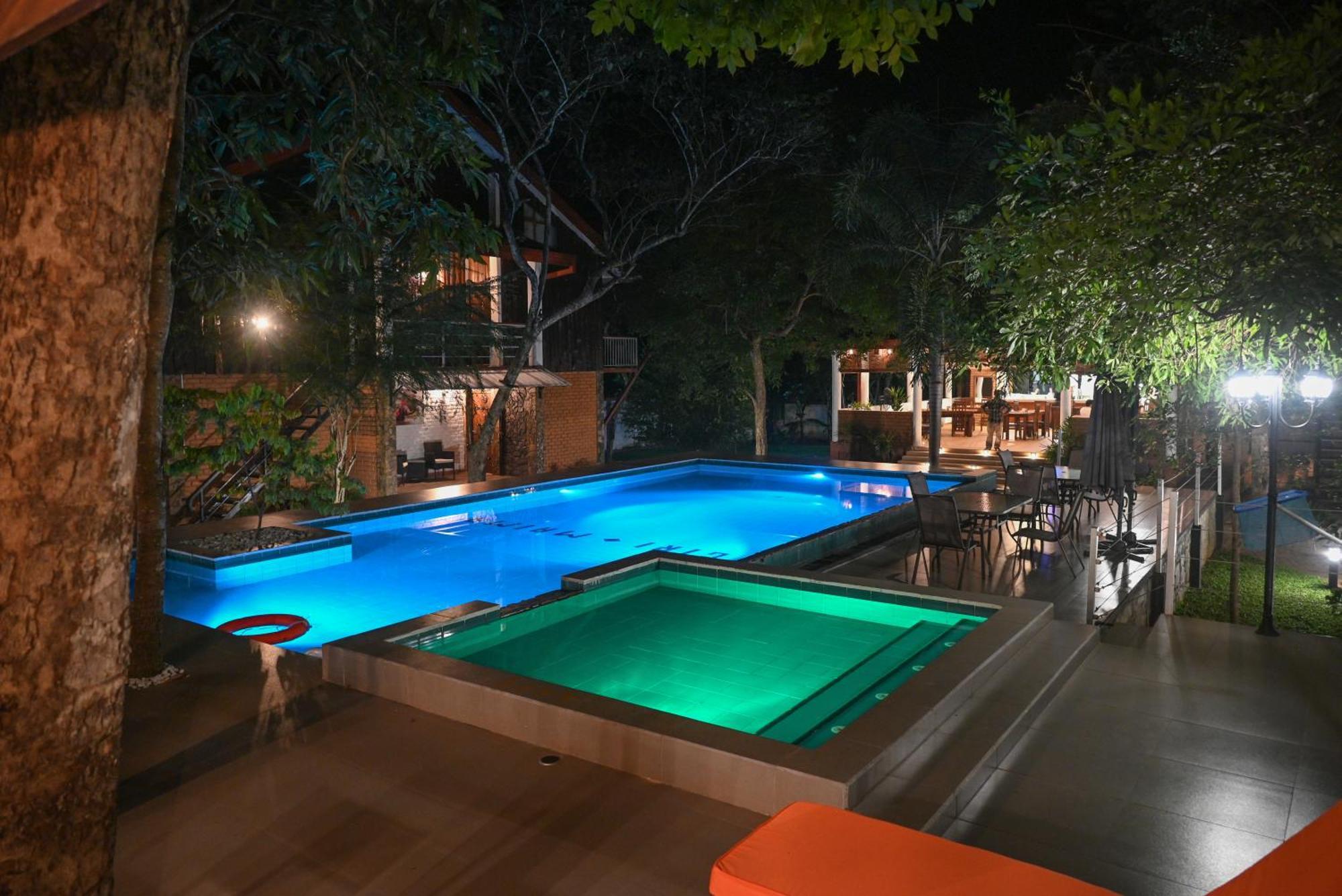 Tepraas Sigiriya Hotell Eksteriør bilde