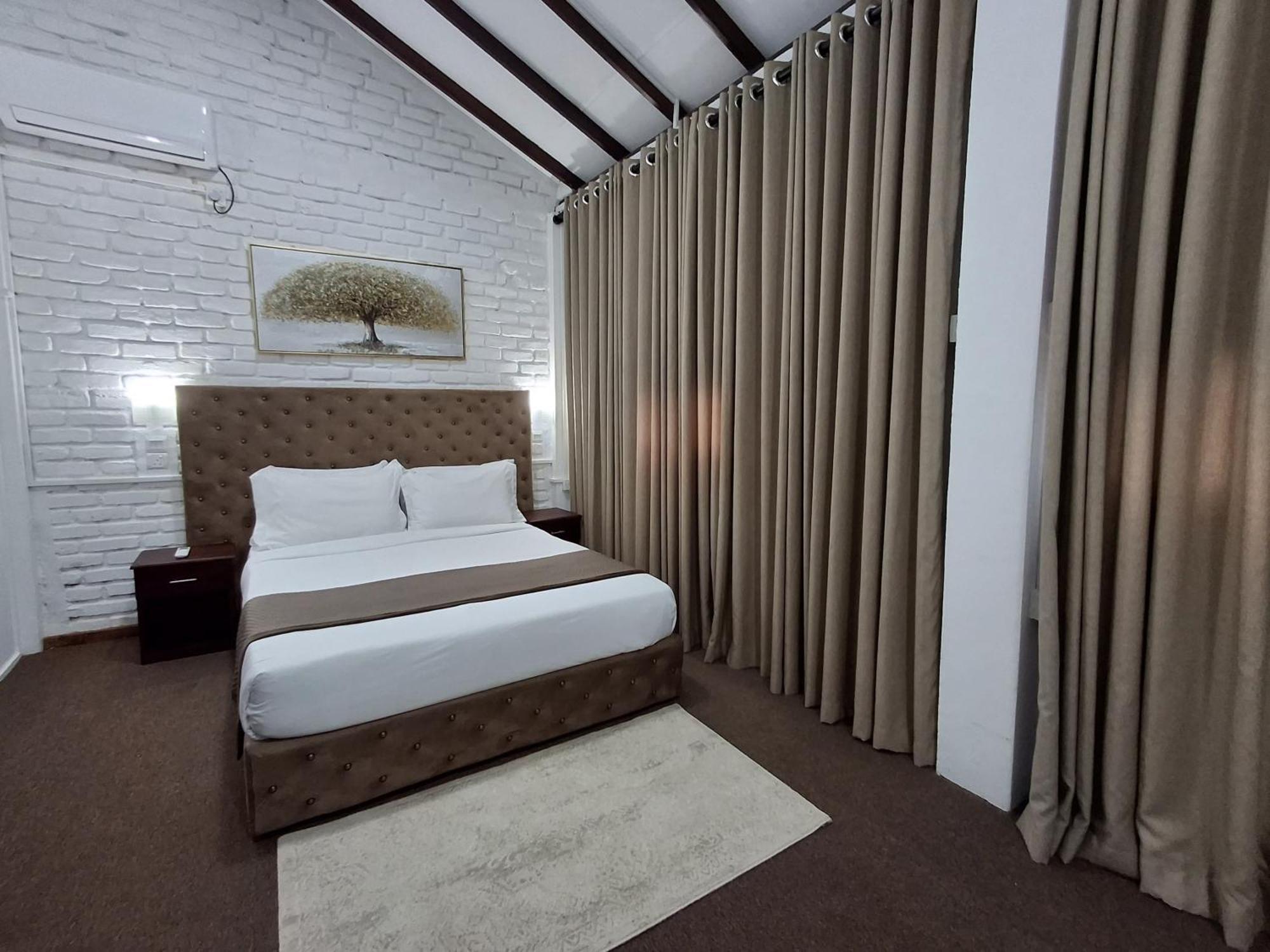 Tepraas Sigiriya Hotell Eksteriør bilde